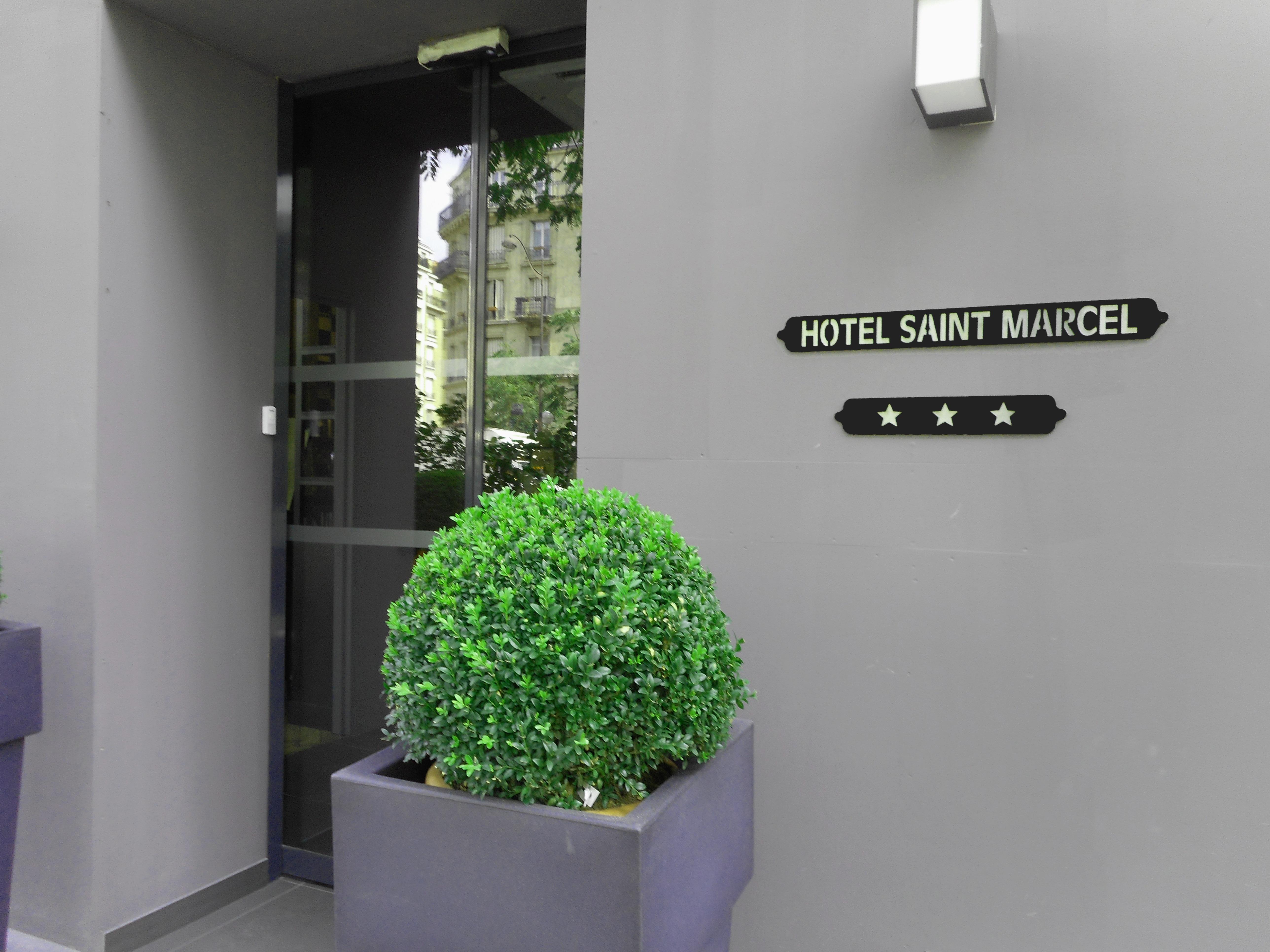 Hotel Saint Marcel Paris Exterior photo